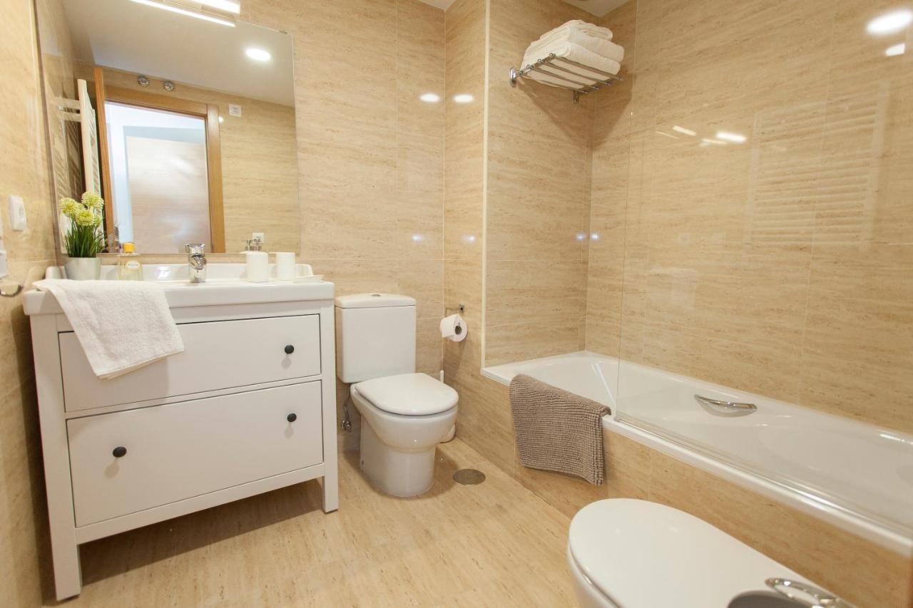 Celia Apartment Roa ภายนอก รูปภาพ